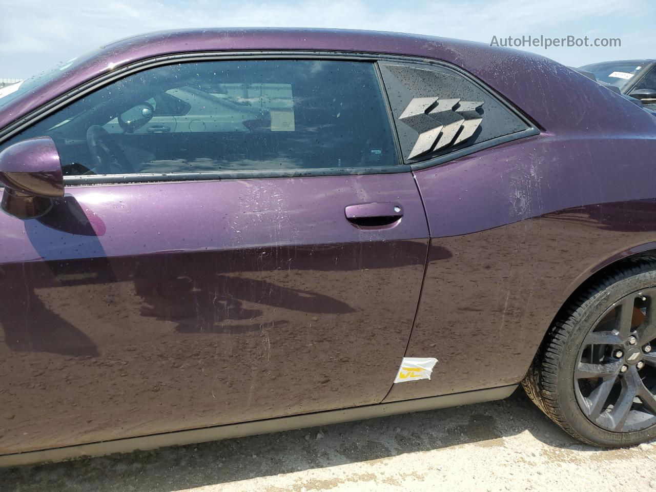 2022 Dodge Challenger Sxt Purple vin: 2C3CDZAG4NH212182