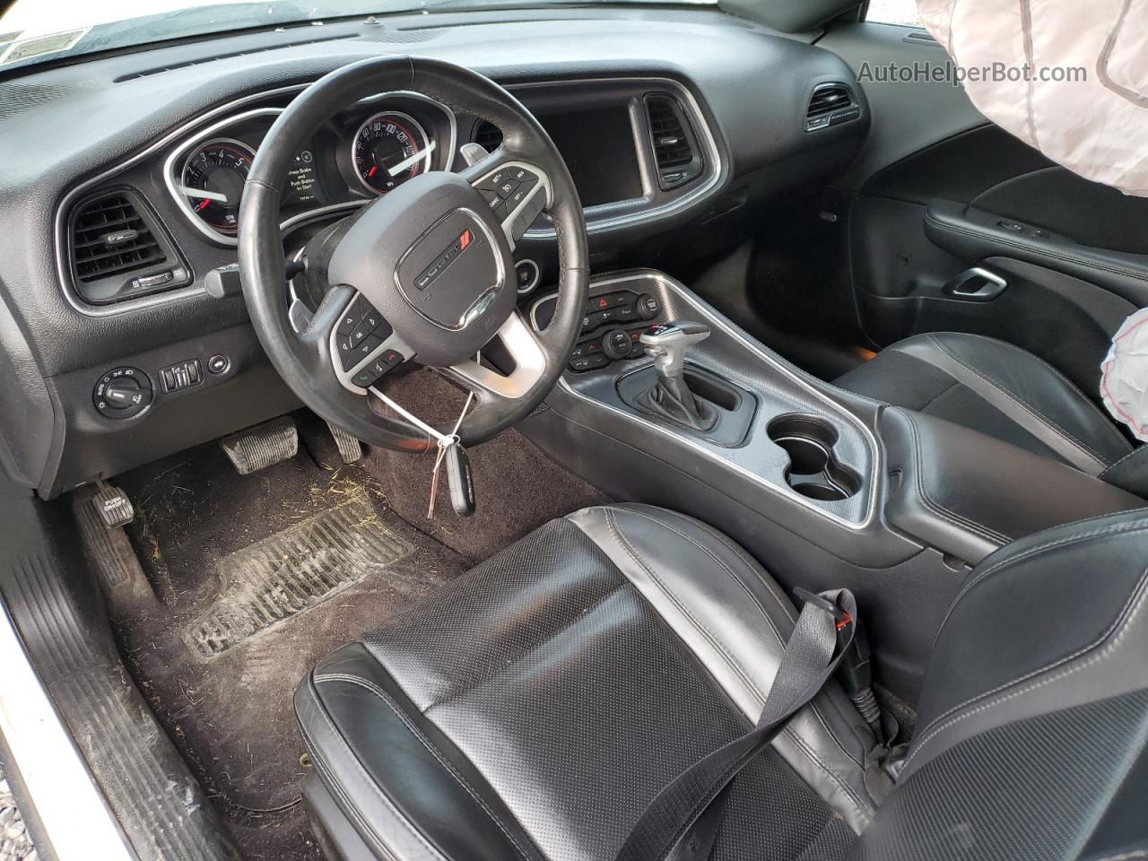 2016 Dodge Challenger Sxt Белый vin: 2C3CDZAG5GH245209