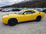 2017 Dodge Challenger Sxt Желтый vin: 2C3CDZAG5HH633901