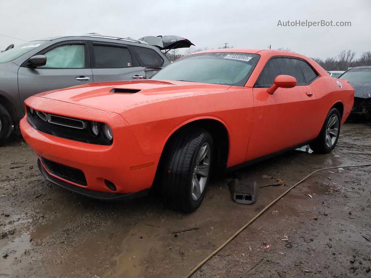 2018 Dodge Challenger Sxt Orange vin: 2C3CDZAG5JH111713