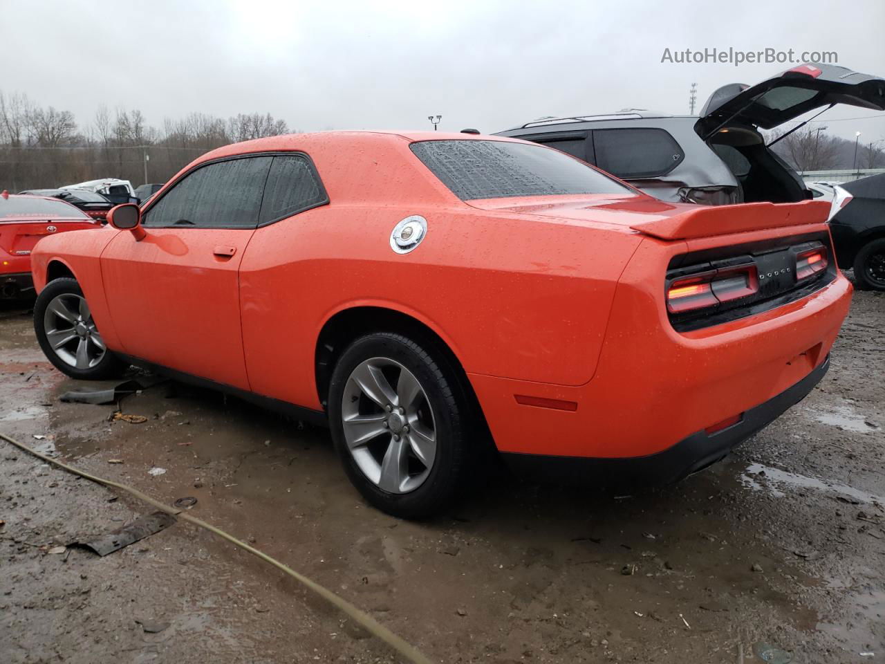 2018 Dodge Challenger Sxt Orange vin: 2C3CDZAG5JH111713