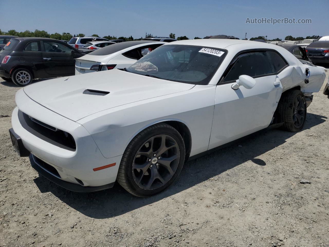 2018 Dodge Challenger Sxt White vin: 2C3CDZAG5JH280565