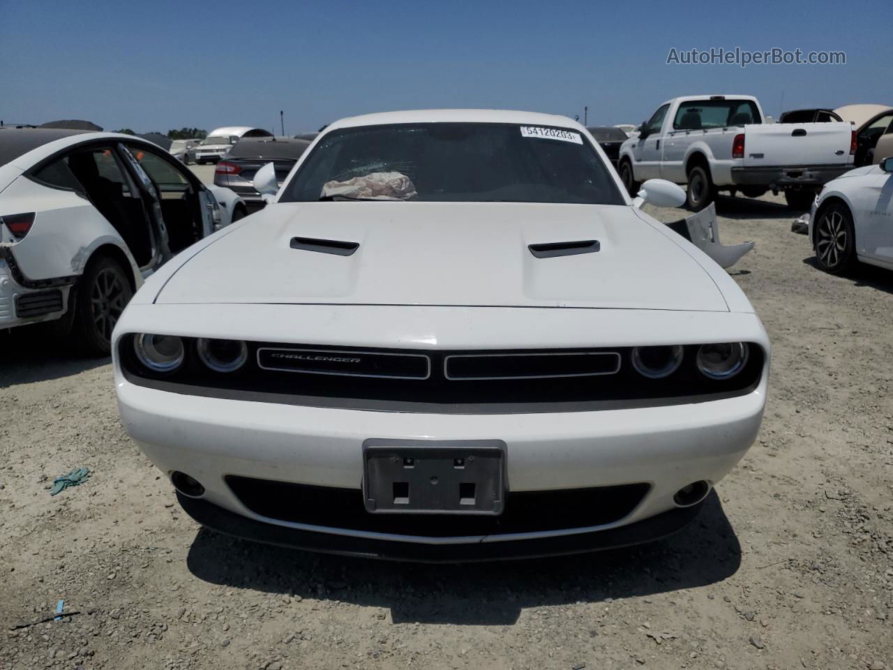 2018 Dodge Challenger Sxt White vin: 2C3CDZAG5JH280565