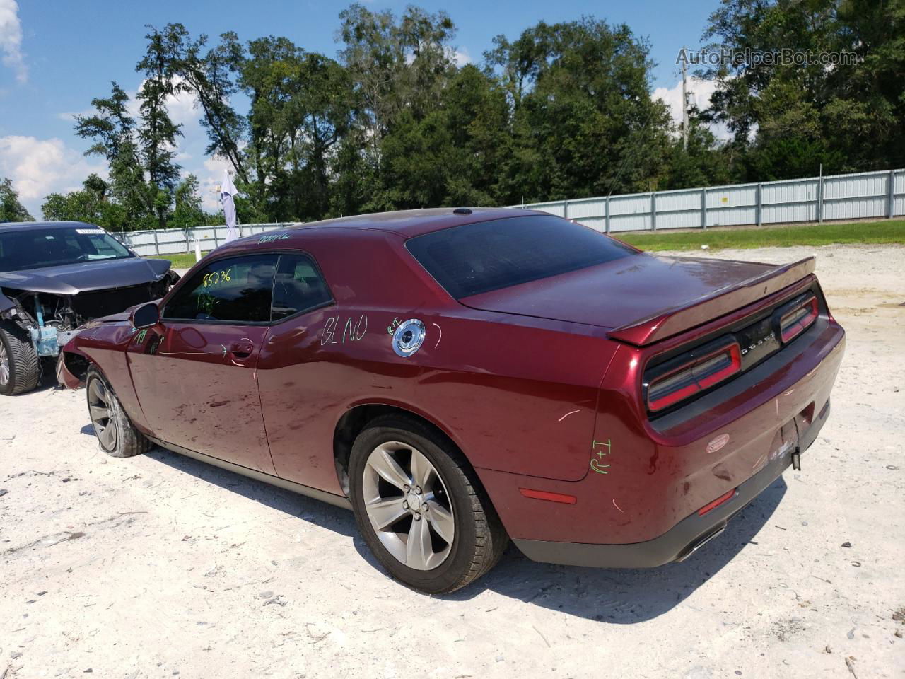 2018 Dodge Challenger Sxt Red vin: 2C3CDZAG5JH287306