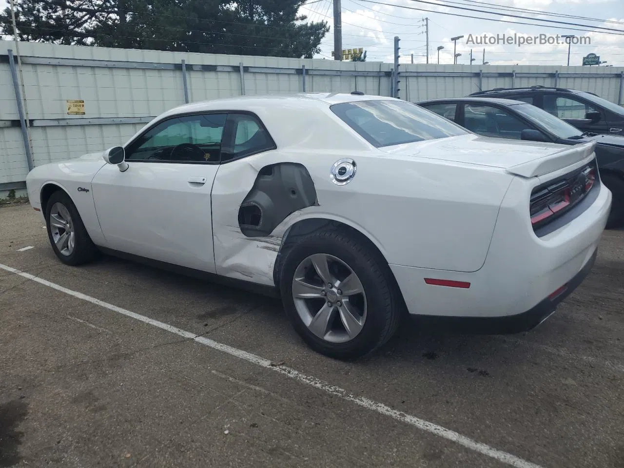 2015 Dodge Challenger Sxt White vin: 2C3CDZAG6FH773792