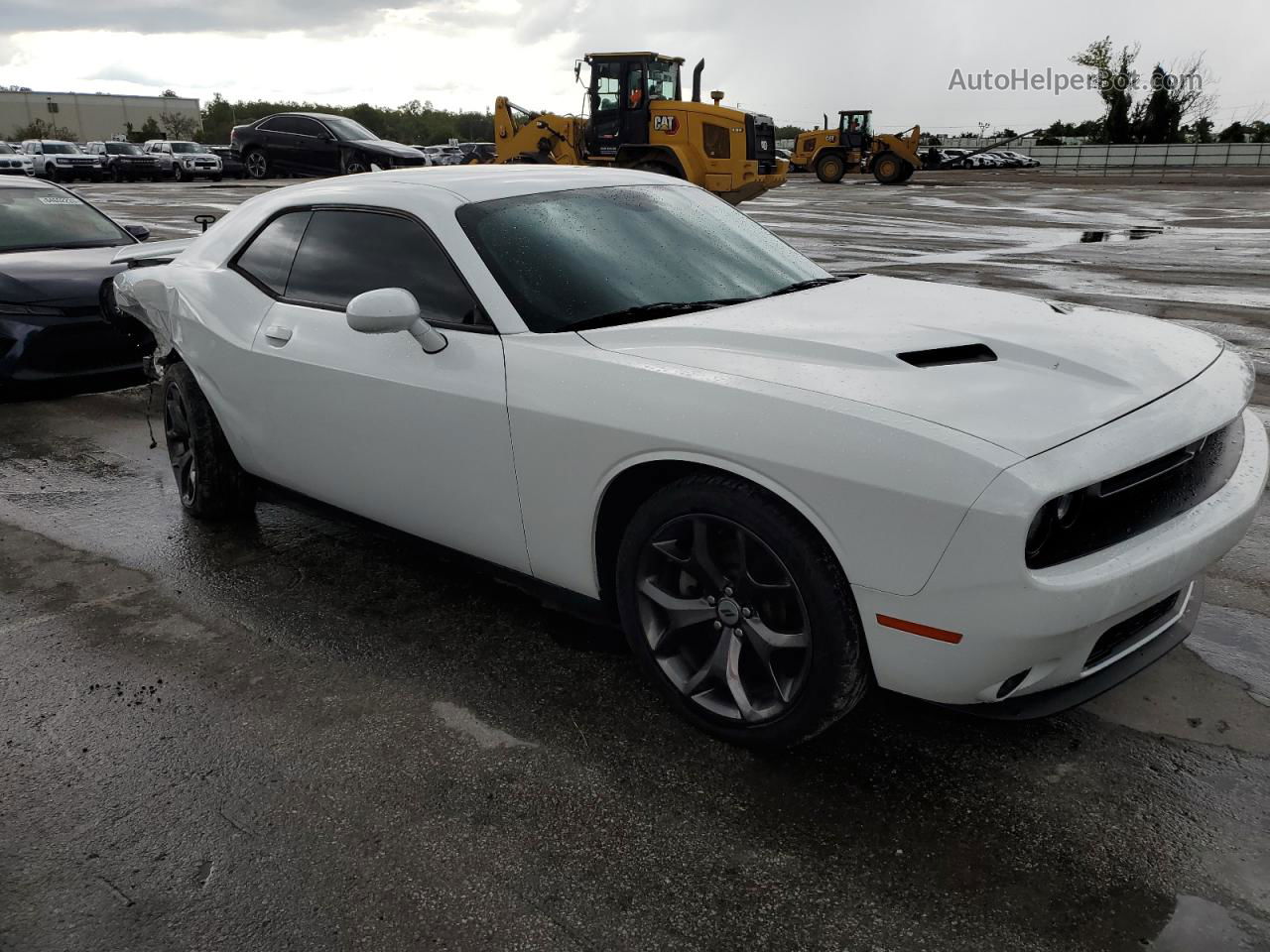 2018 Dodge Challenger Sxt White vin: 2C3CDZAG6JH233027