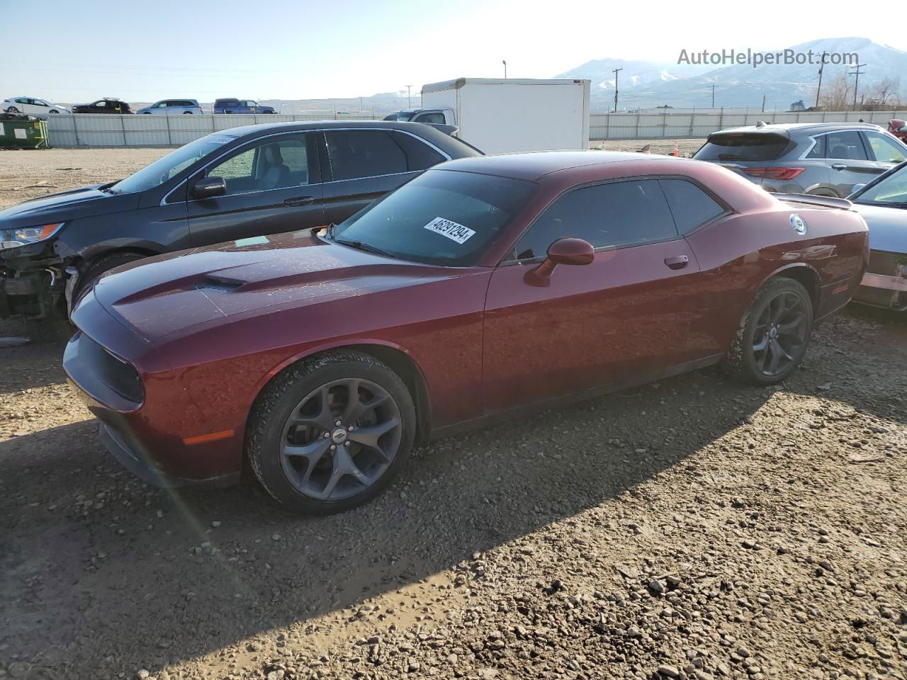 2018 Dodge Challenger Sxt Красный vin: 2C3CDZAG6JH271860