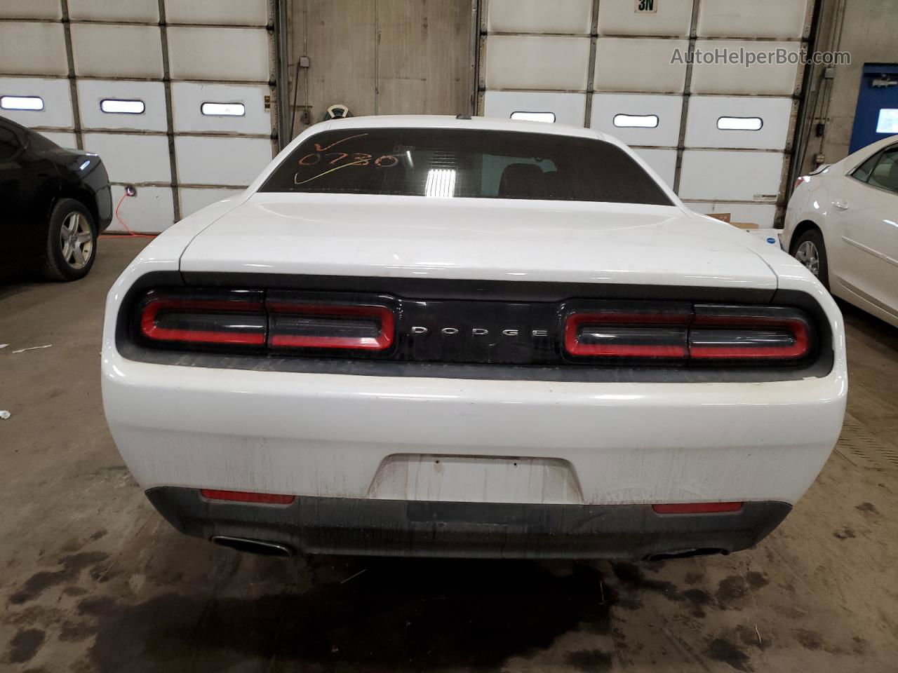 2015 Dodge Challenger Sxt White vin: 2C3CDZAG7FH793940