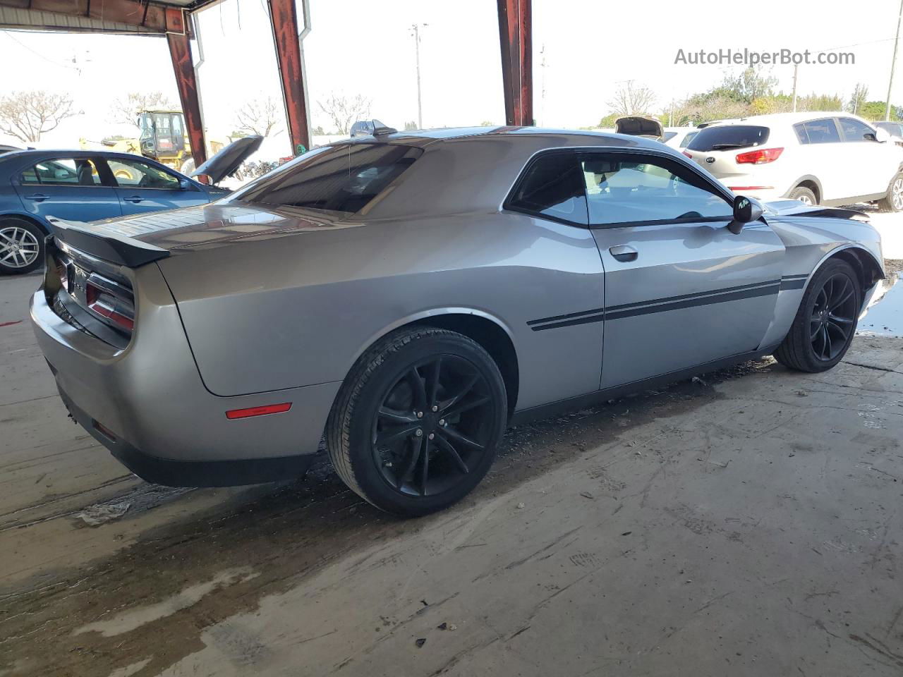 2016 Dodge Challenger Sxt Серебряный vin: 2C3CDZAG7GH120566