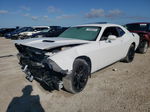 2018 Dodge Challenger Sxt White vin: 2C3CDZAG7JH142056