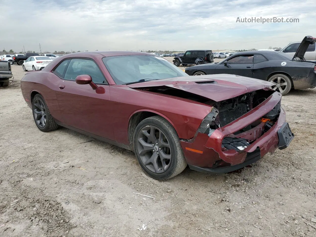 2018 Dodge Challenger Sxt Красный vin: 2C3CDZAG7JH183464