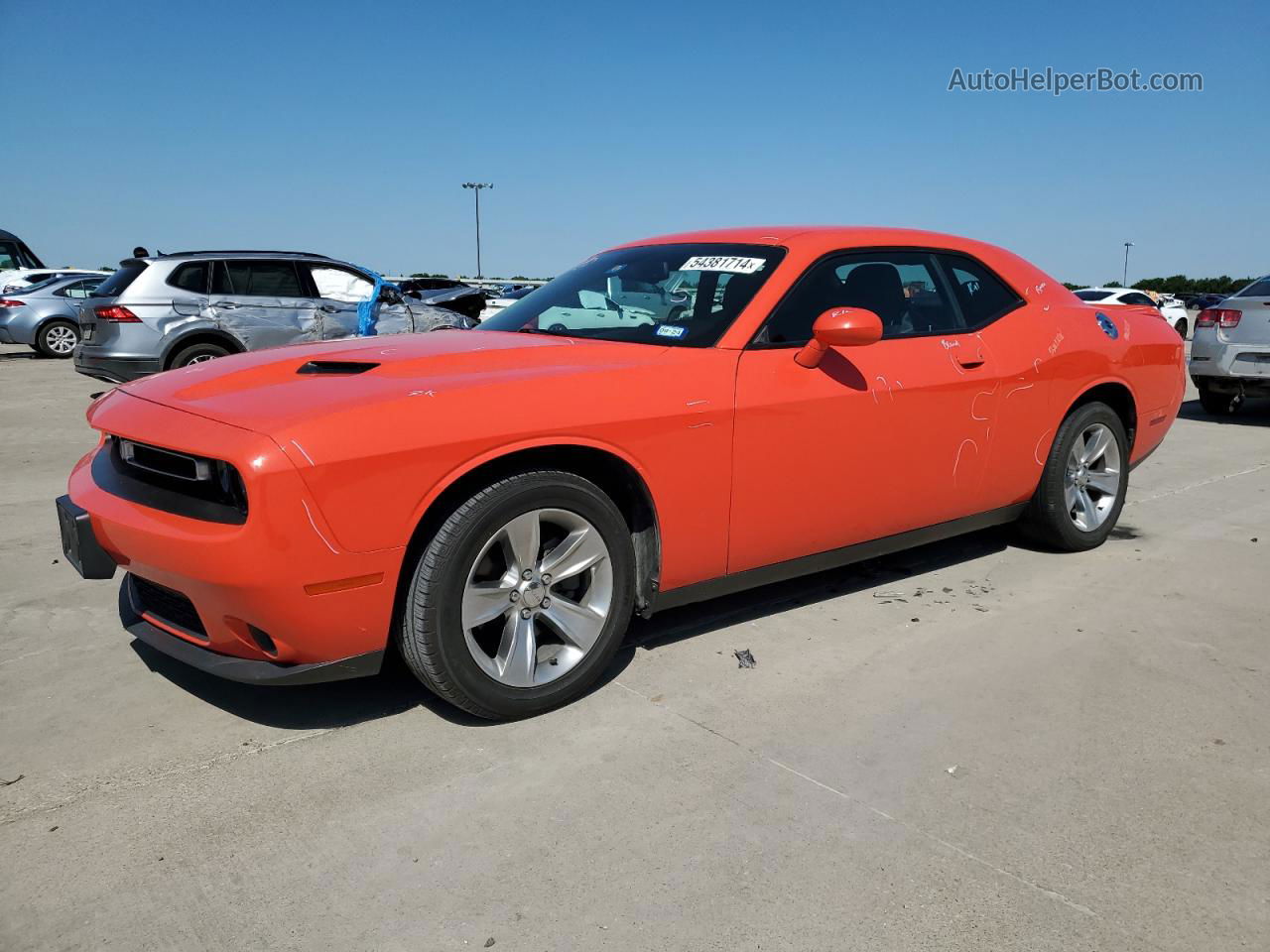 2018 Dodge Challenger Sxt Оранжевый vin: 2C3CDZAG7JH321522