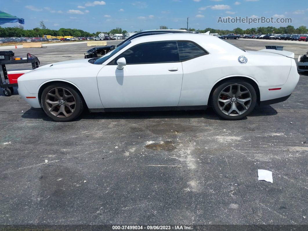 2017 Dodge Challenger Sxt Plus White vin: 2C3CDZAG8HH519651