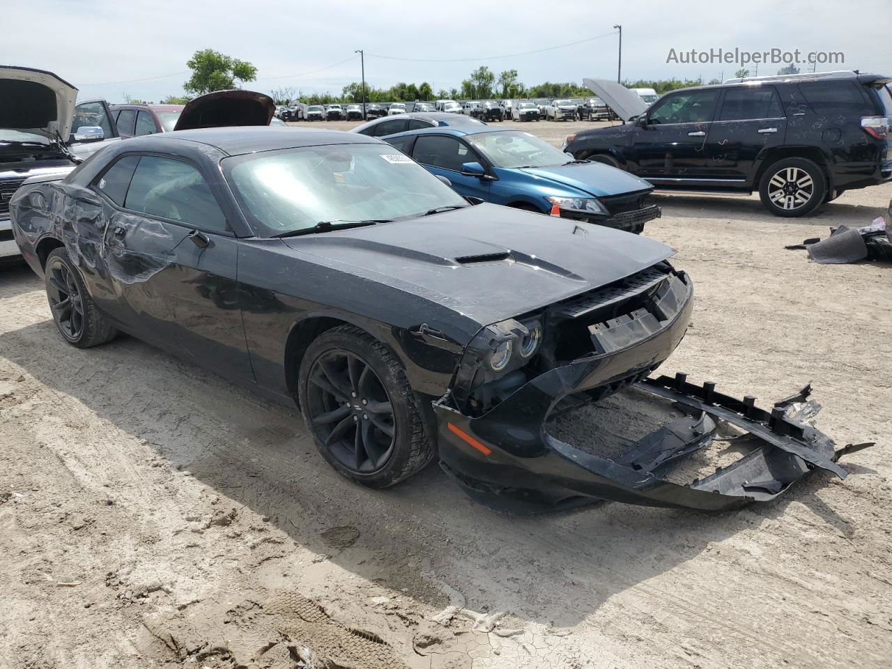 2018 Dodge Challenger Sxt Black vin: 2C3CDZAG8JH118333