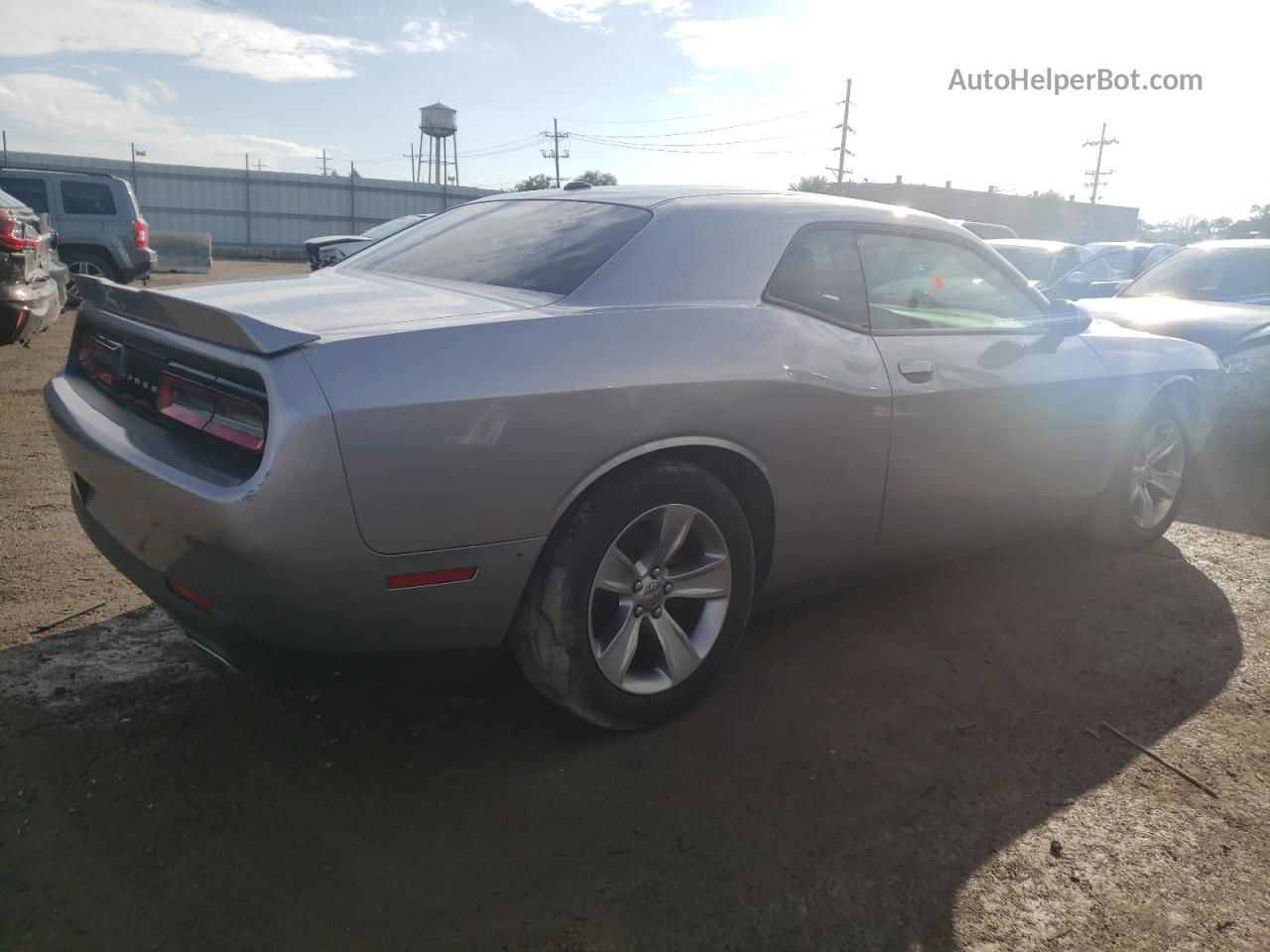 2018 Dodge Challenger Sxt Silver vin: 2C3CDZAG8JH241470