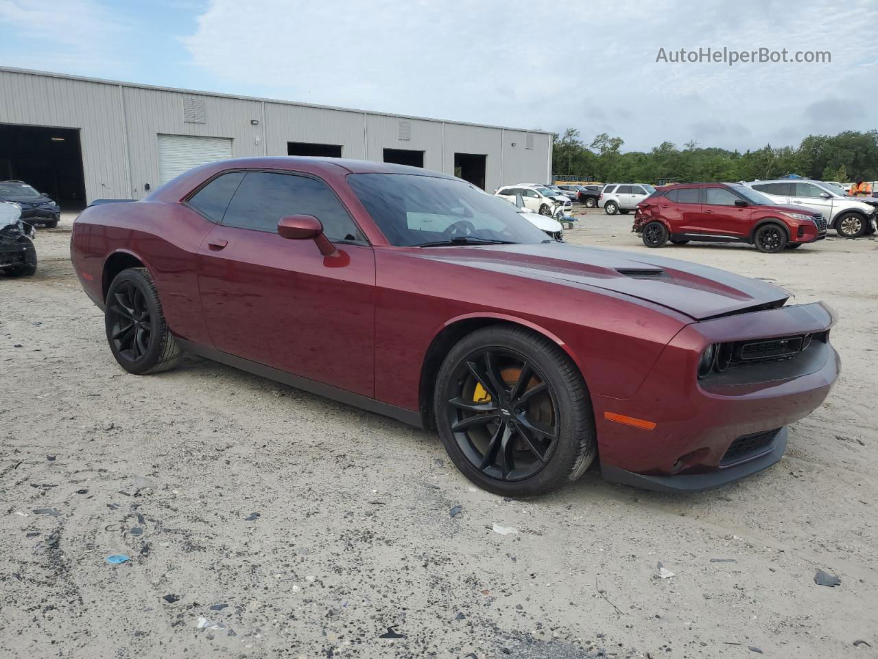 2018 Dodge Challenger Sxt Burgundy vin: 2C3CDZAG8JH246443