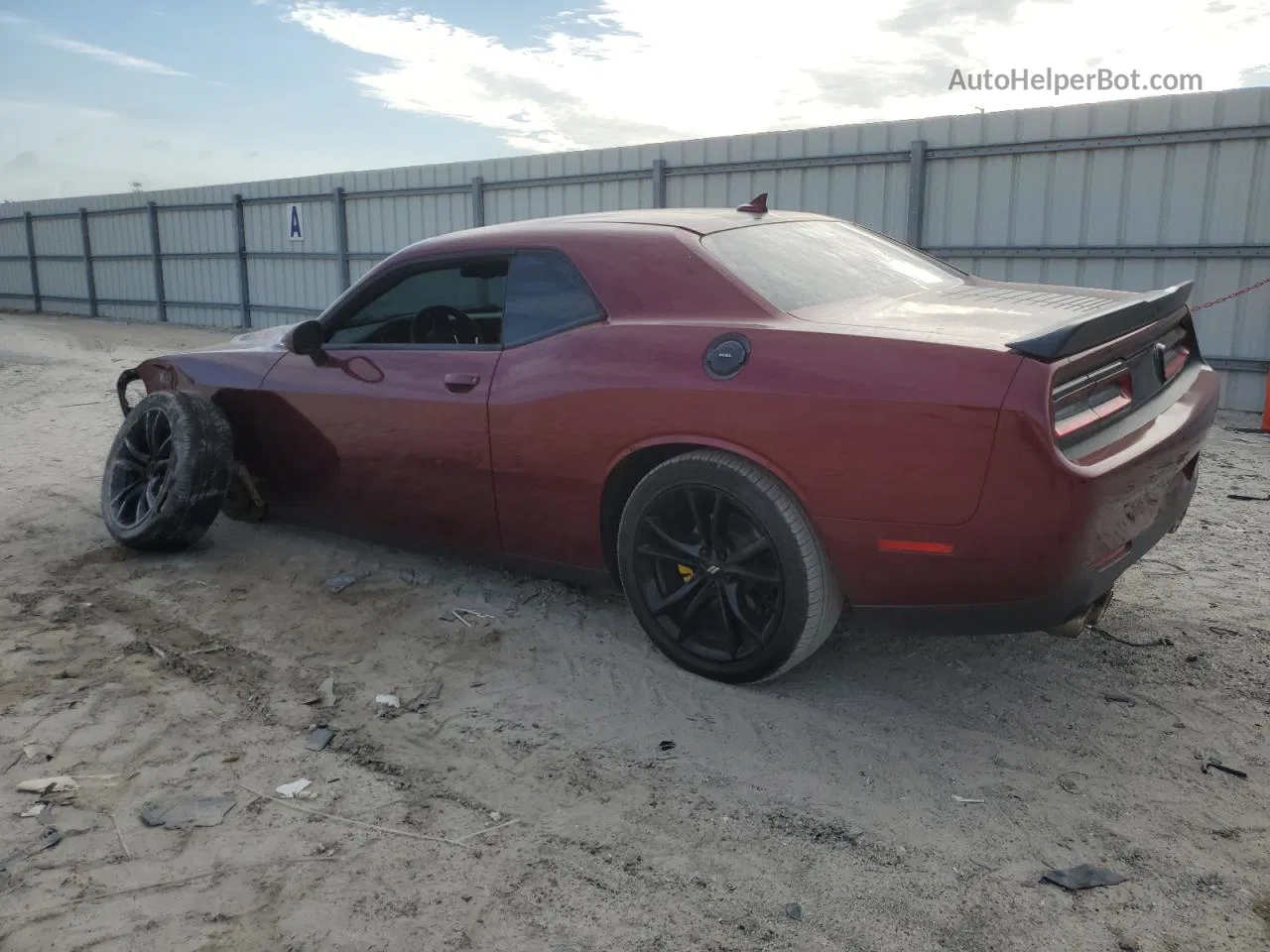 2018 Dodge Challenger Sxt Burgundy vin: 2C3CDZAG8JH246443