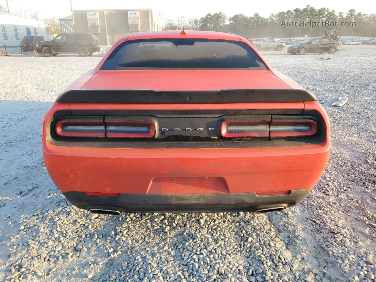 2018 Dodge Challenger Sxt Orange vin: 2C3CDZAG8JH246538