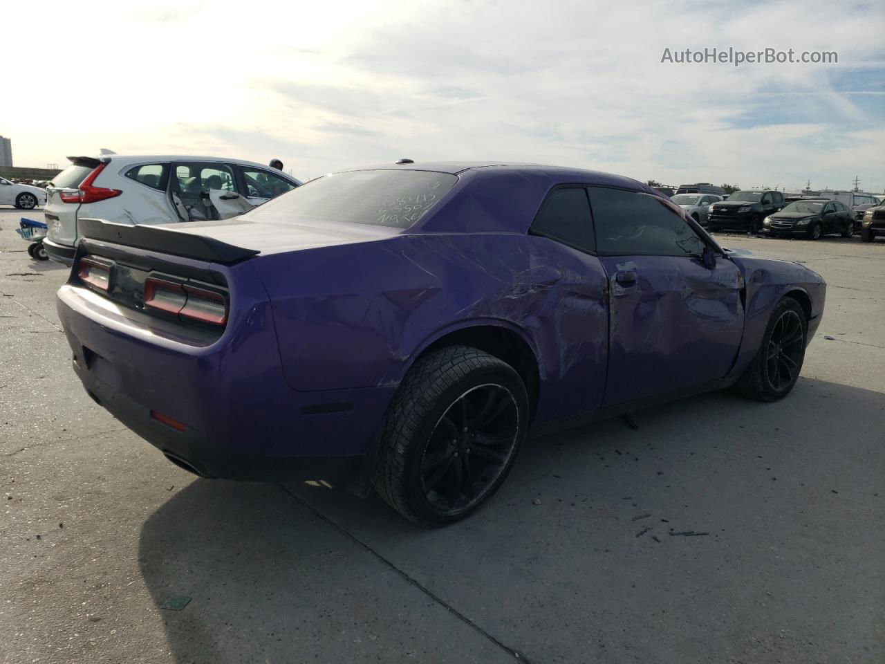 2018 Dodge Challenger Sxt Фиолетовый vin: 2C3CDZAG8JH305507