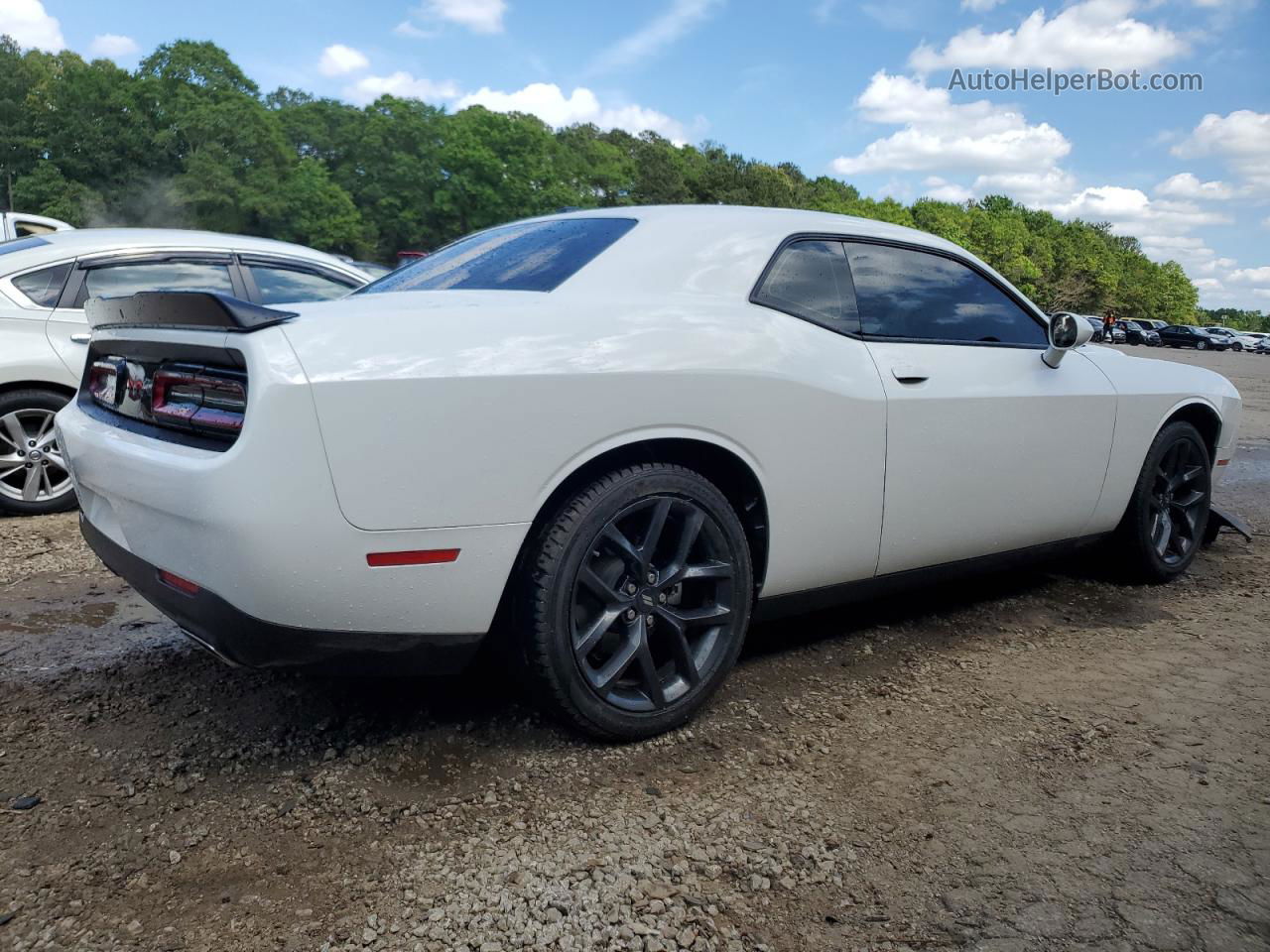 2022 Dodge Challenger Sxt Белый vin: 2C3CDZAG8NH132240