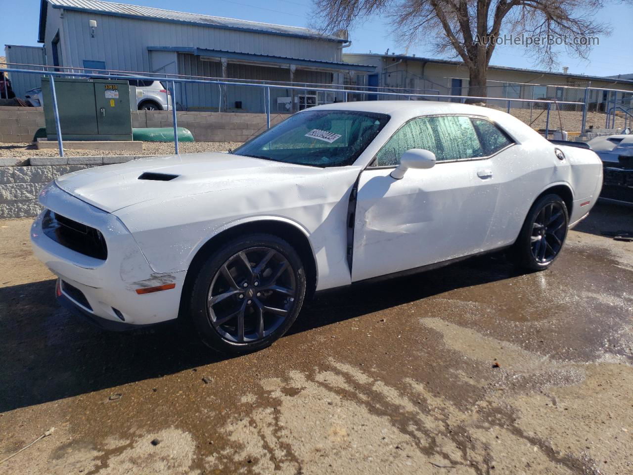 2022 Dodge Challenger Sxt White vin: 2C3CDZAG8NH263653