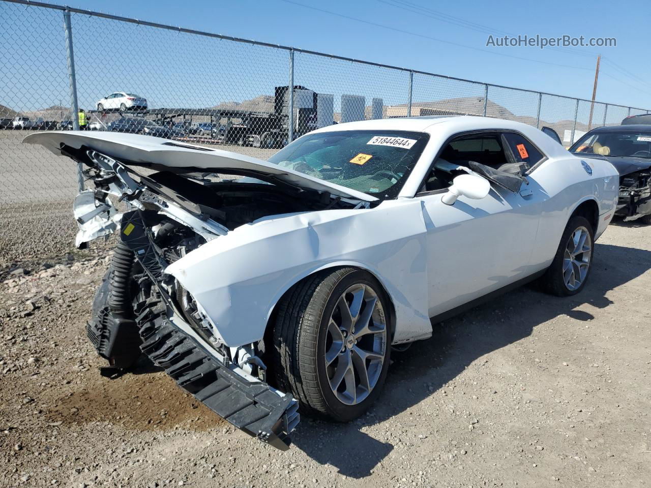 2023 Dodge Challenger Sxt Белый vin: 2C3CDZAG8PH634104