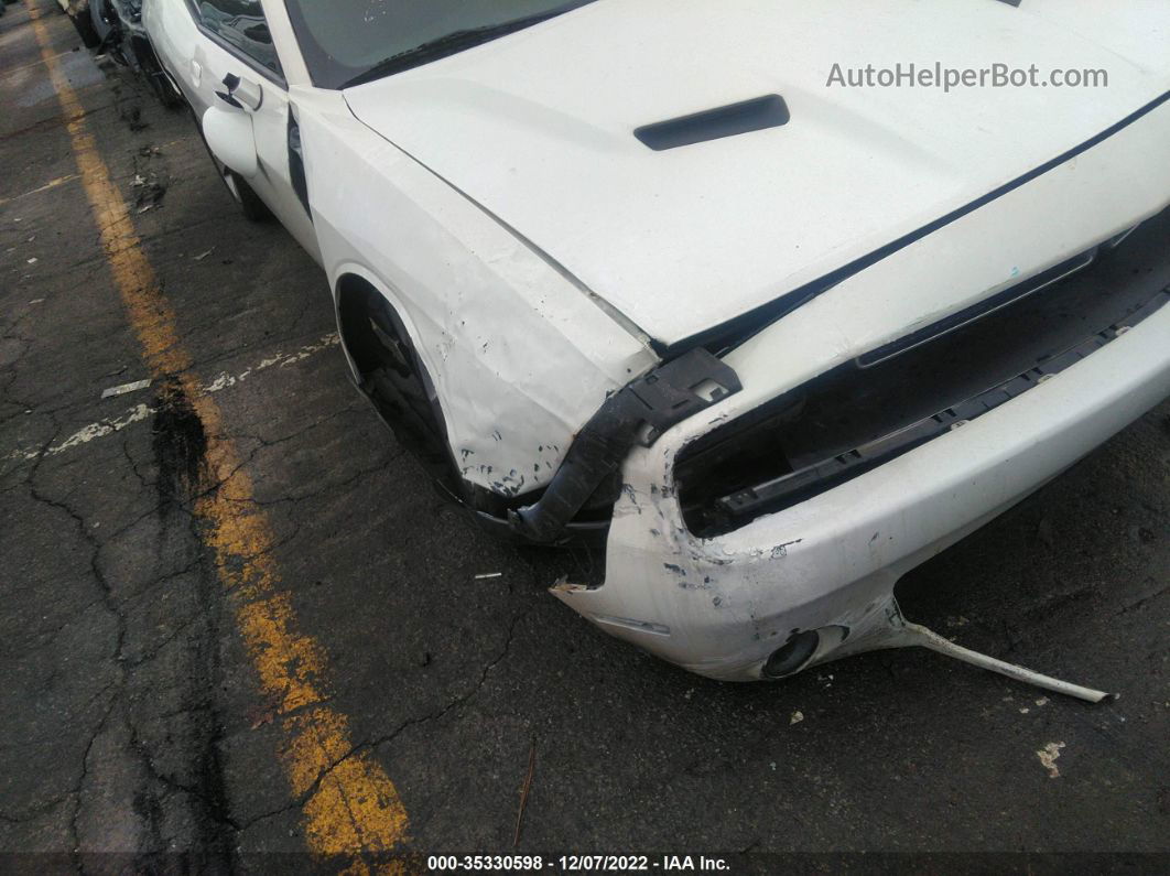 2016 Dodge Challenger Sxt White vin: 2C3CDZAG9GH352831