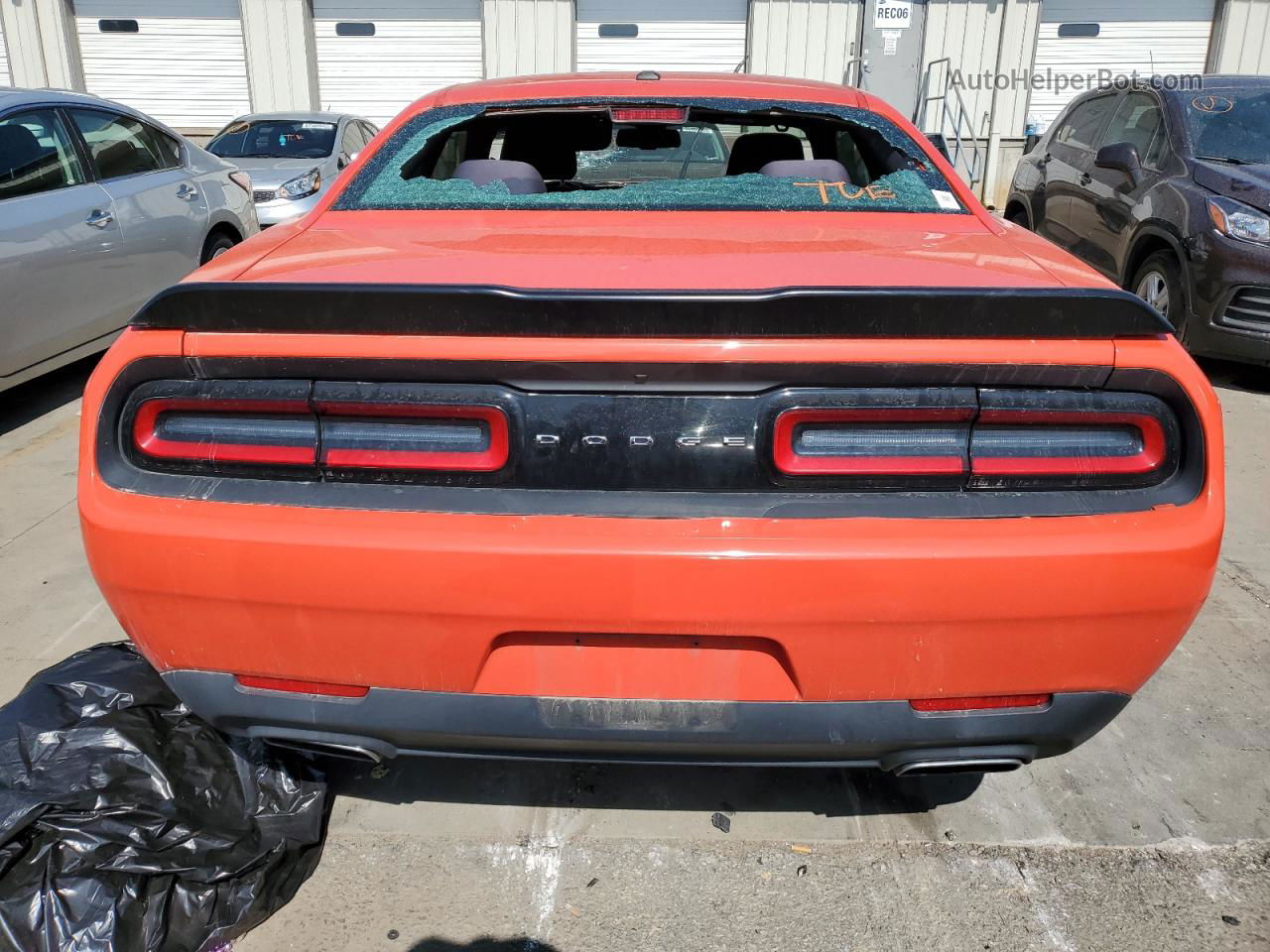 2017 Dodge Challenger Sxt Orange vin: 2C3CDZAG9HH587201