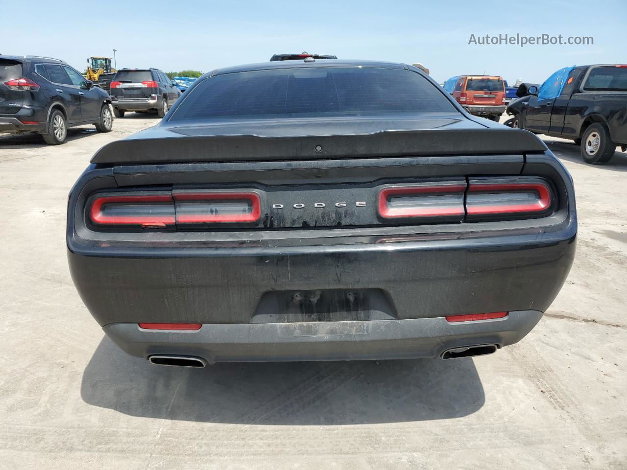 2018 Dodge Challenger Sxt Black vin: 2C3CDZAG9JH310702