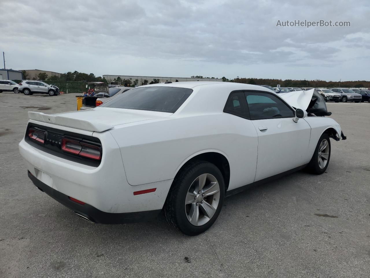 2022 Dodge Challenger Sxt White vin: 2C3CDZAG9NH151704