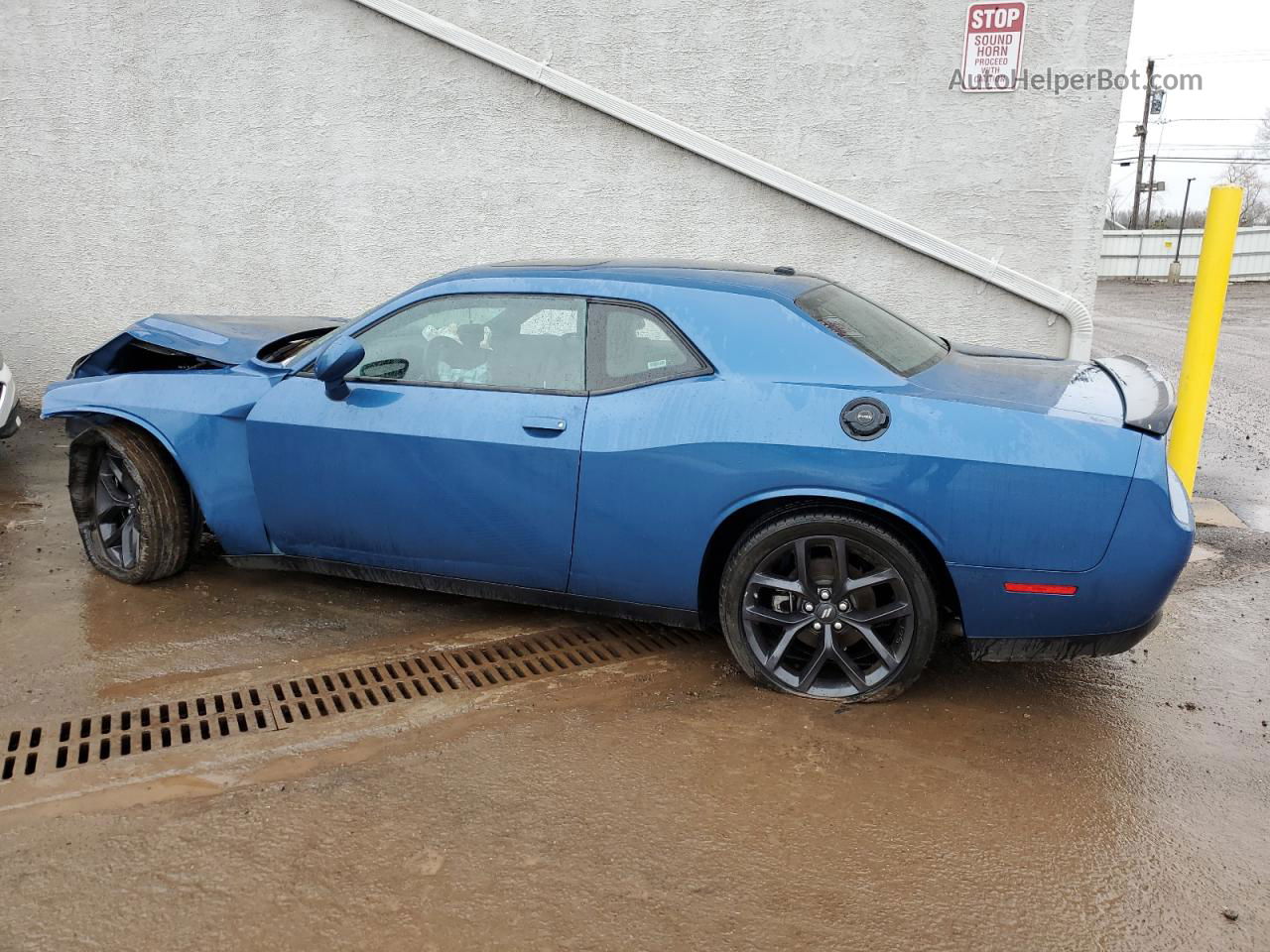 2022 Dodge Challenger Sxt Синий vin: 2C3CDZAG9NH238471