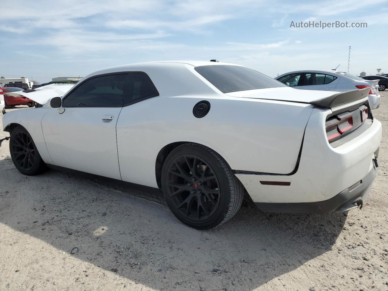 2015 Dodge Challenger Sxt White vin: 2C3CDZAGXFH704295