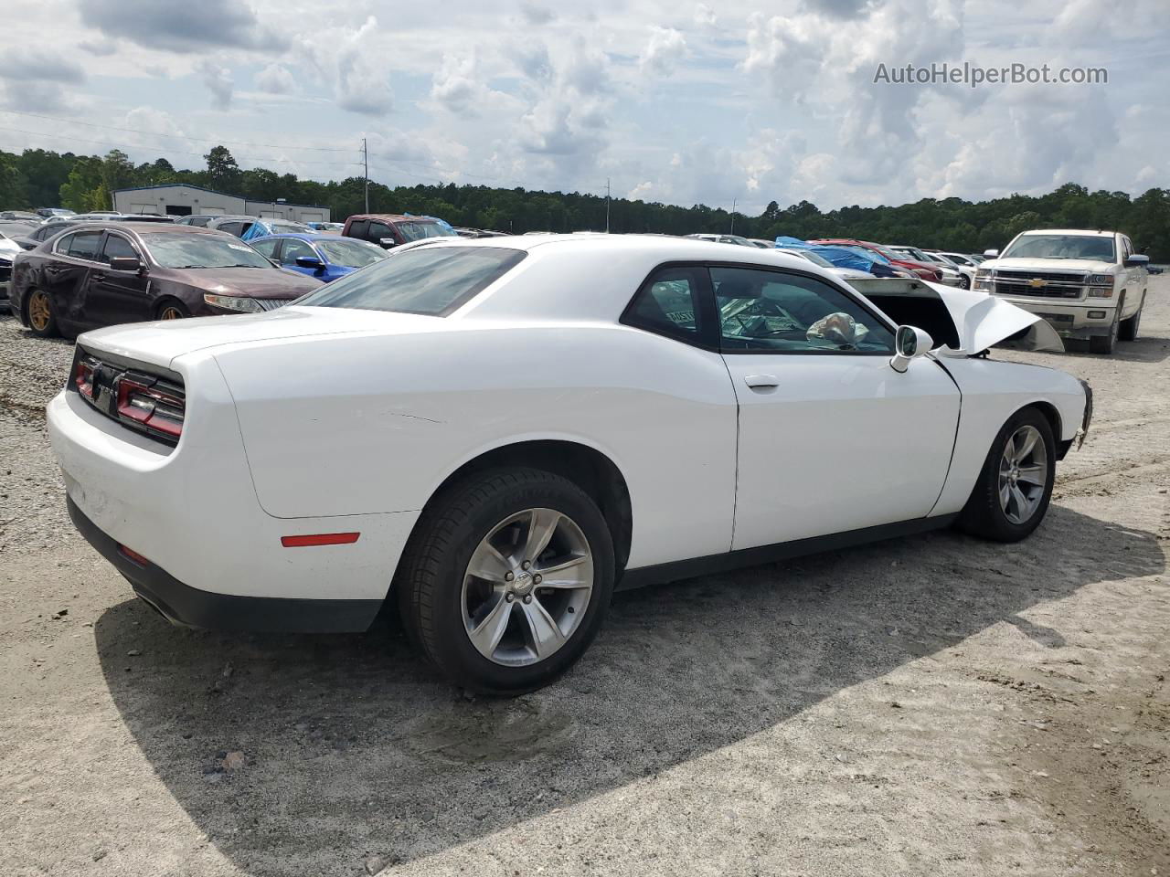 2015 Dodge Challenger Sxt White vin: 2C3CDZAGXFH839633