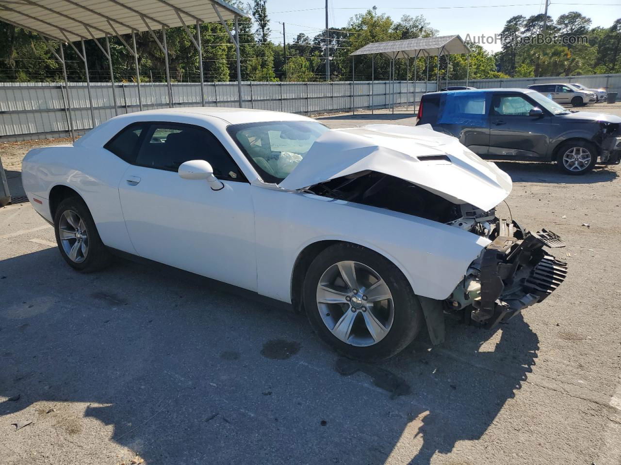 2015 Dodge Challenger Sxt White vin: 2C3CDZAGXFH839633