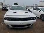 2015 Dodge Challenger Sxt White vin: 2C3CDZAGXFH843052