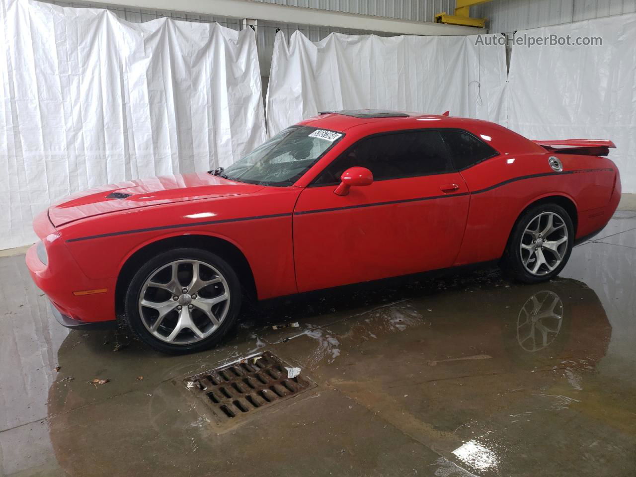 2016 Dodge Challenger Sxt Красный vin: 2C3CDZAGXGH101221