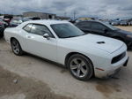 2016 Dodge Challenger Sxt White vin: 2C3CDZAGXGH184004