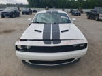 2017 Dodge Challenger Sxt White vin: 2C3CDZAGXHH601347