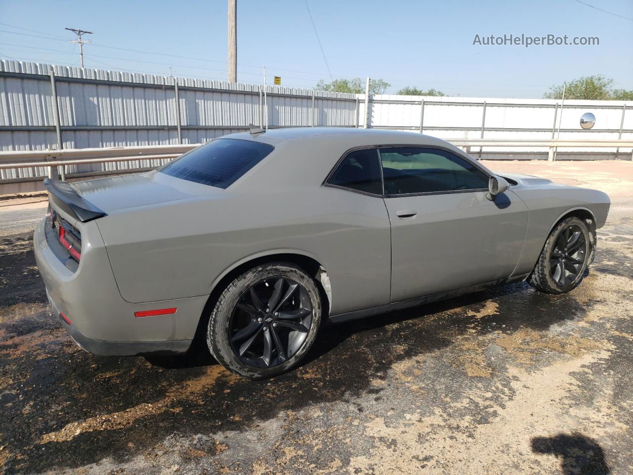 2018 Dodge Challenger Sxt Gray vin: 2C3CDZAGXJH132881