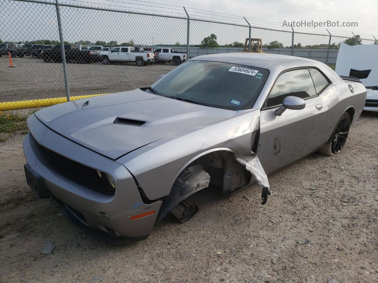 2018 Dodge Challenger Sxt Серебряный vin: 2C3CDZAGXJH204632