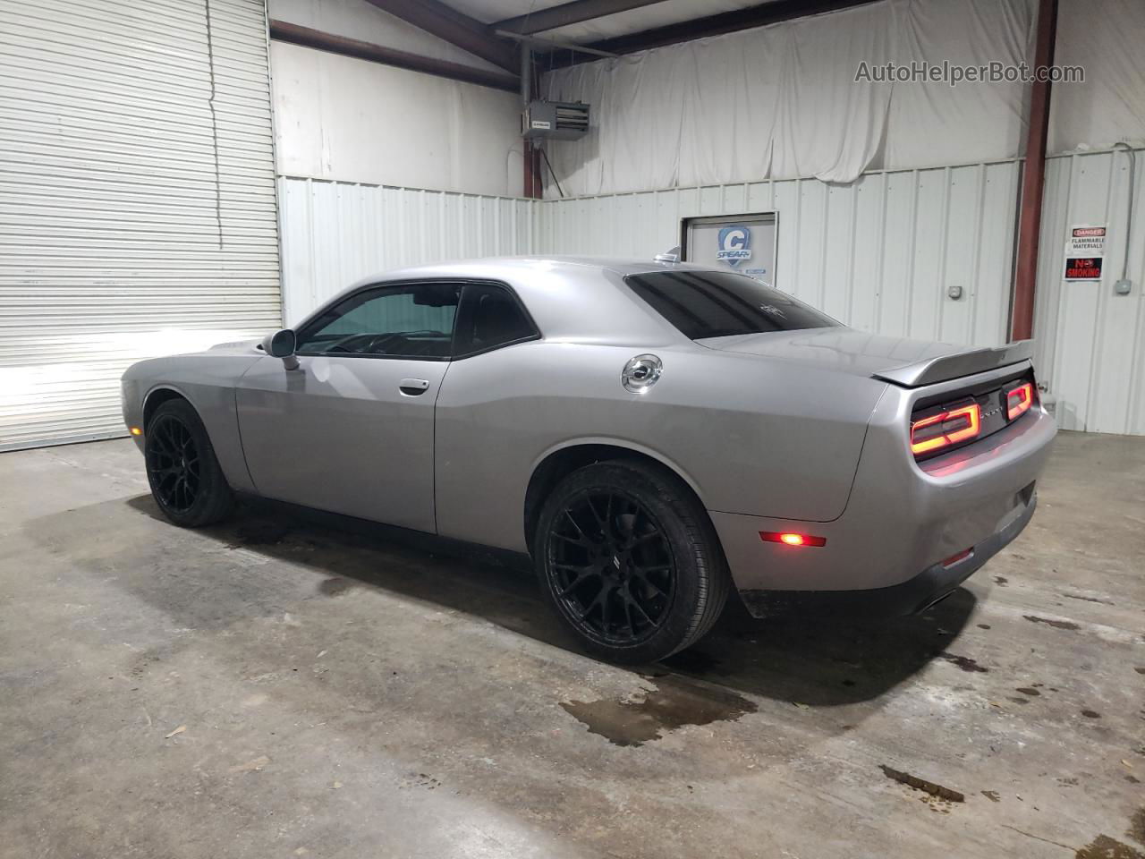 2018 Dodge Challenger Sxt Silver vin: 2C3CDZAGXJH259386