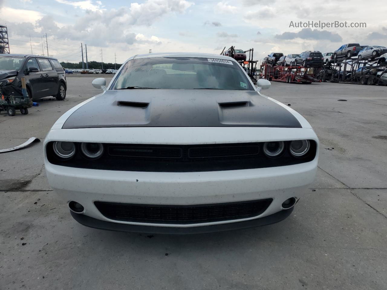 2018 Dodge Challenger Sxt White vin: 2C3CDZAGXJH311454