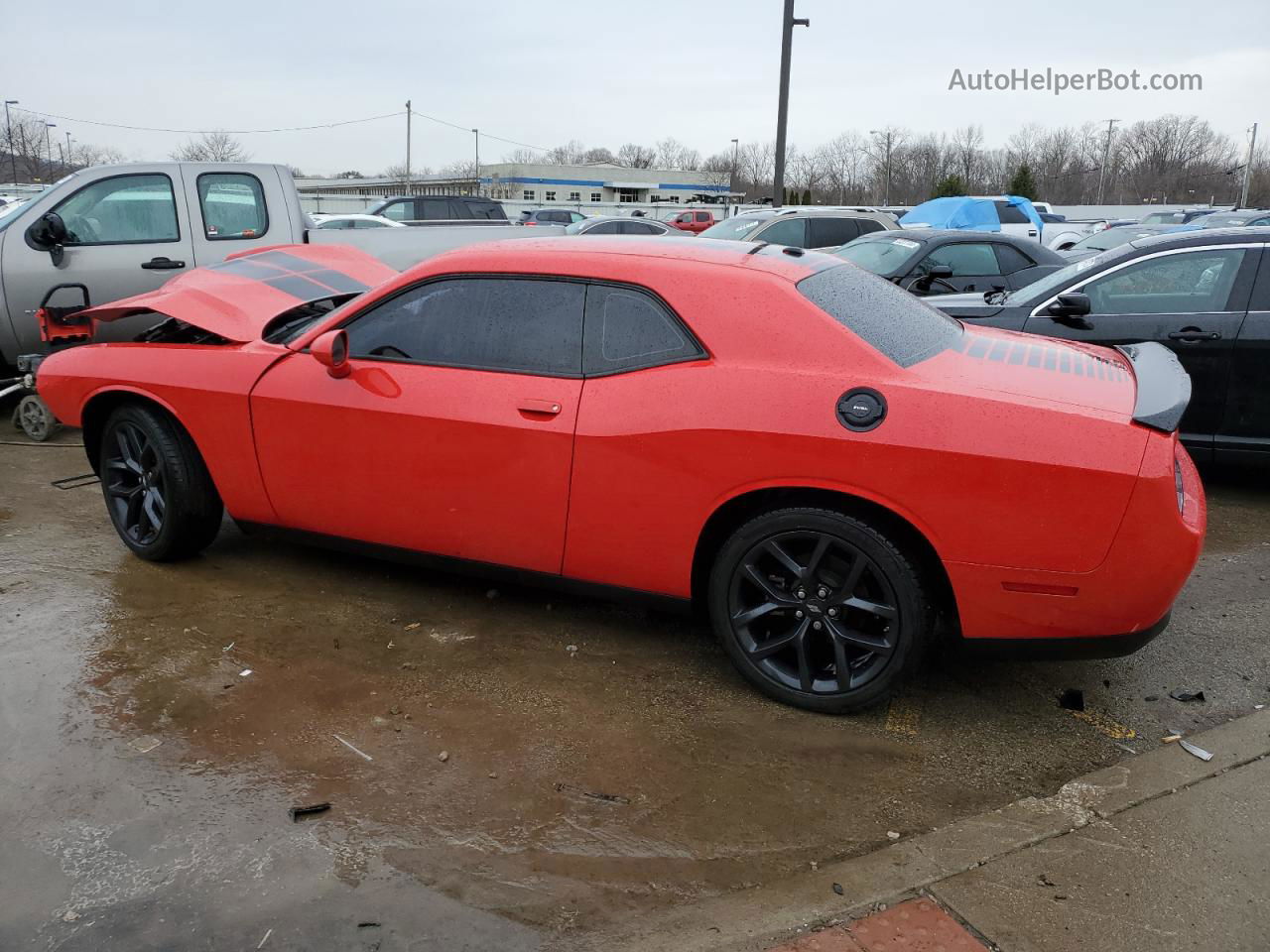 2022 Dodge Challenger Sxt Red vin: 2C3CDZAGXNH137245