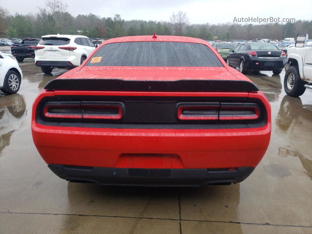 2015 Dodge Challenger Sxt Red vin: 2C3CDZAT1FH700939