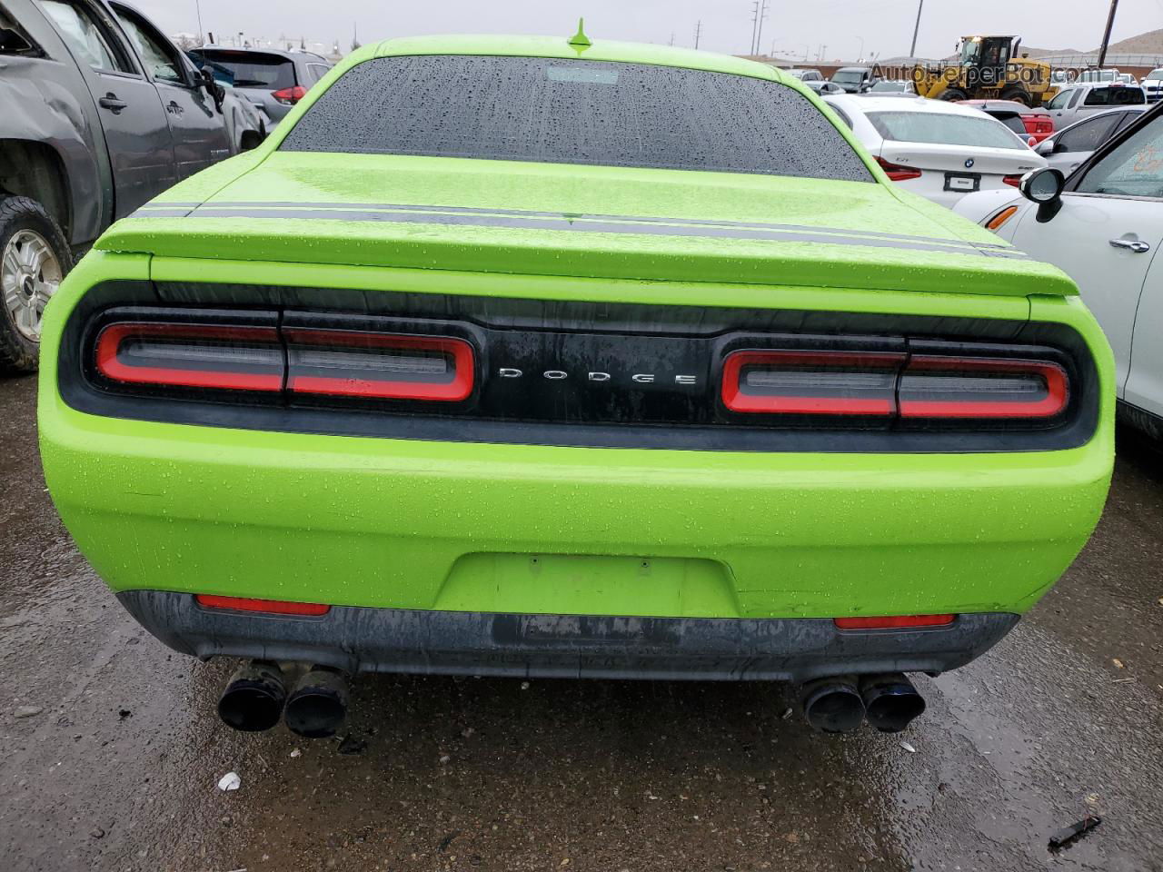 2015 Dodge Challenger Sxt Green vin: 2C3CDZAT1FH718826