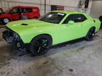 2015 Dodge Challenger Sxt Green vin: 2C3CDZAT3FH715149