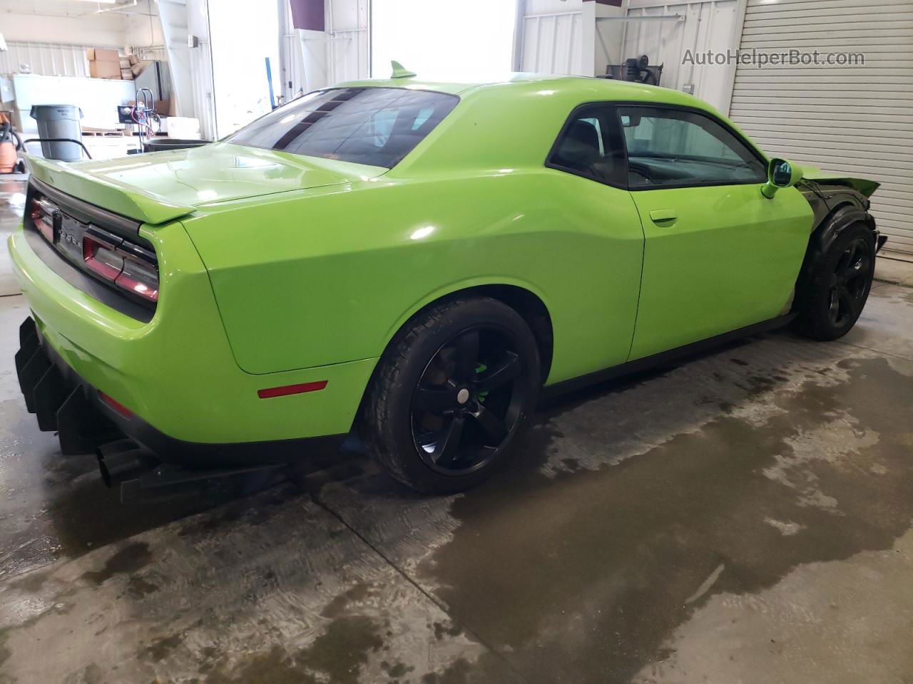 2015 Dodge Challenger Sxt Green vin: 2C3CDZAT3FH715149