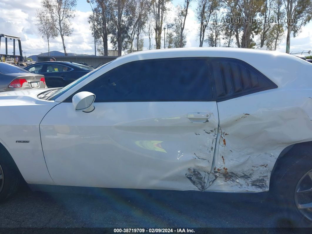 2015 Dodge Challenger R/t Белый vin: 2C3CDZAT6FH733628