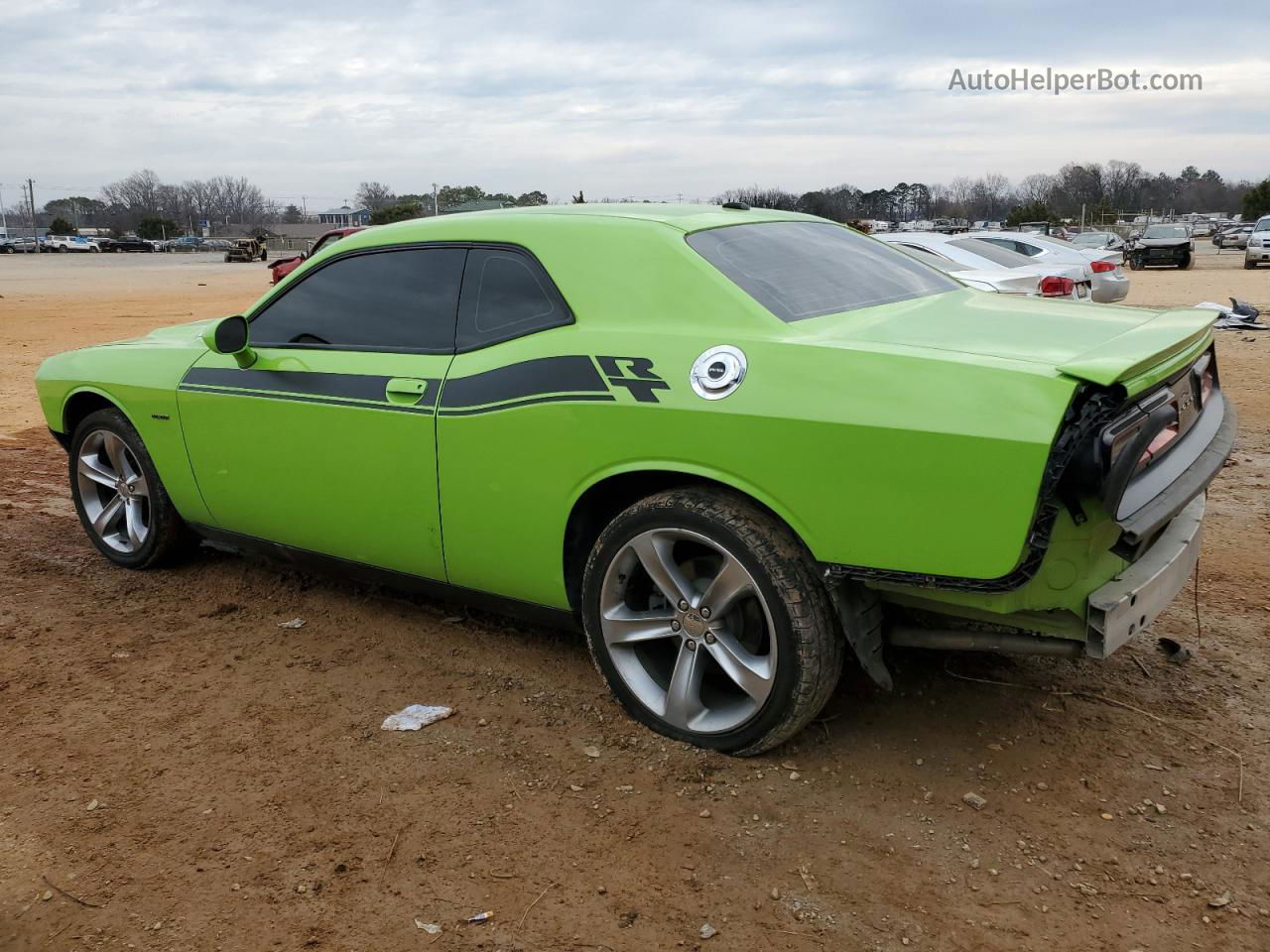 2015 Dodge Challenger Sxt Зеленый vin: 2C3CDZAT7FH703019