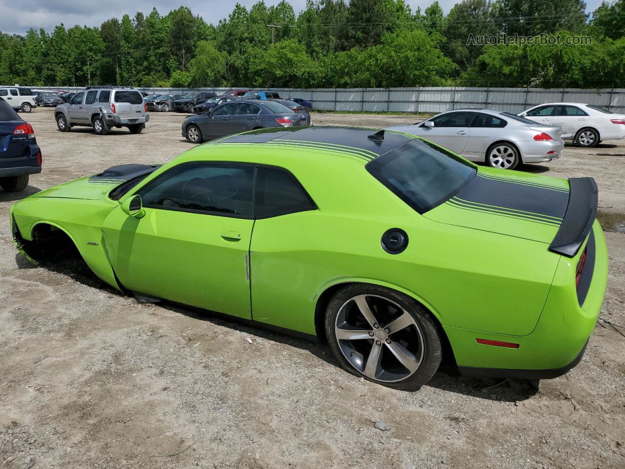 2015 Dodge Challenger Sxt Зеленый vin: 2C3CDZAT8FH846626